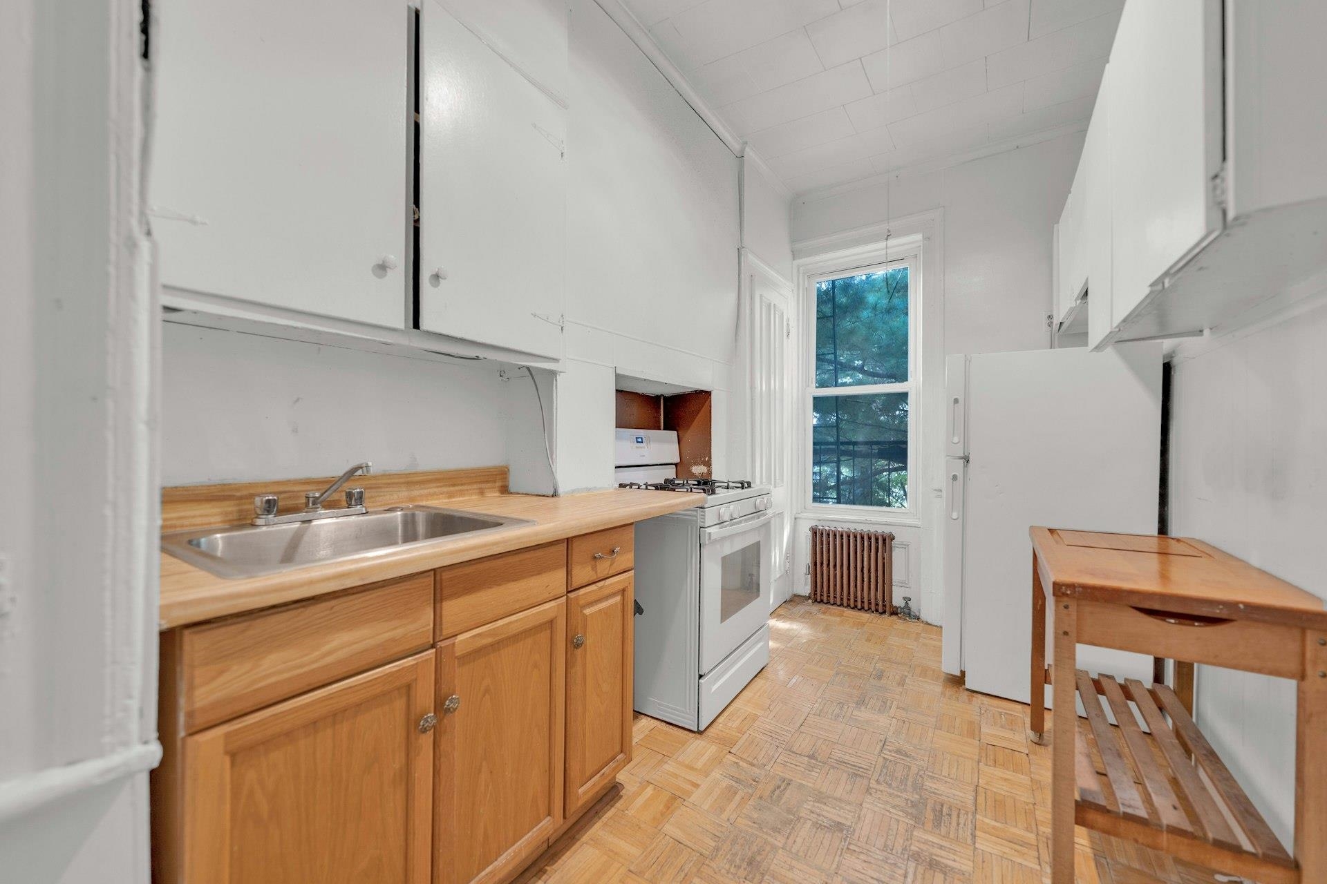 546 PALISADE AVE Unit: 3