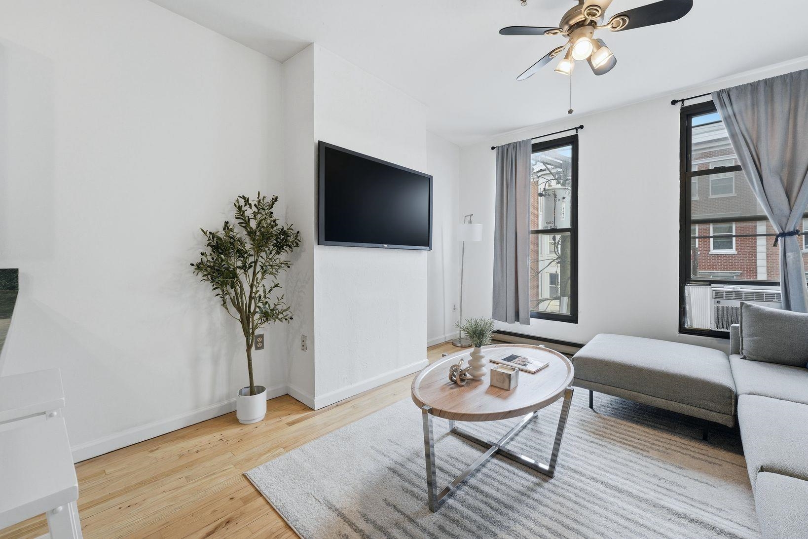 509 MONROE ST Unit: 3L