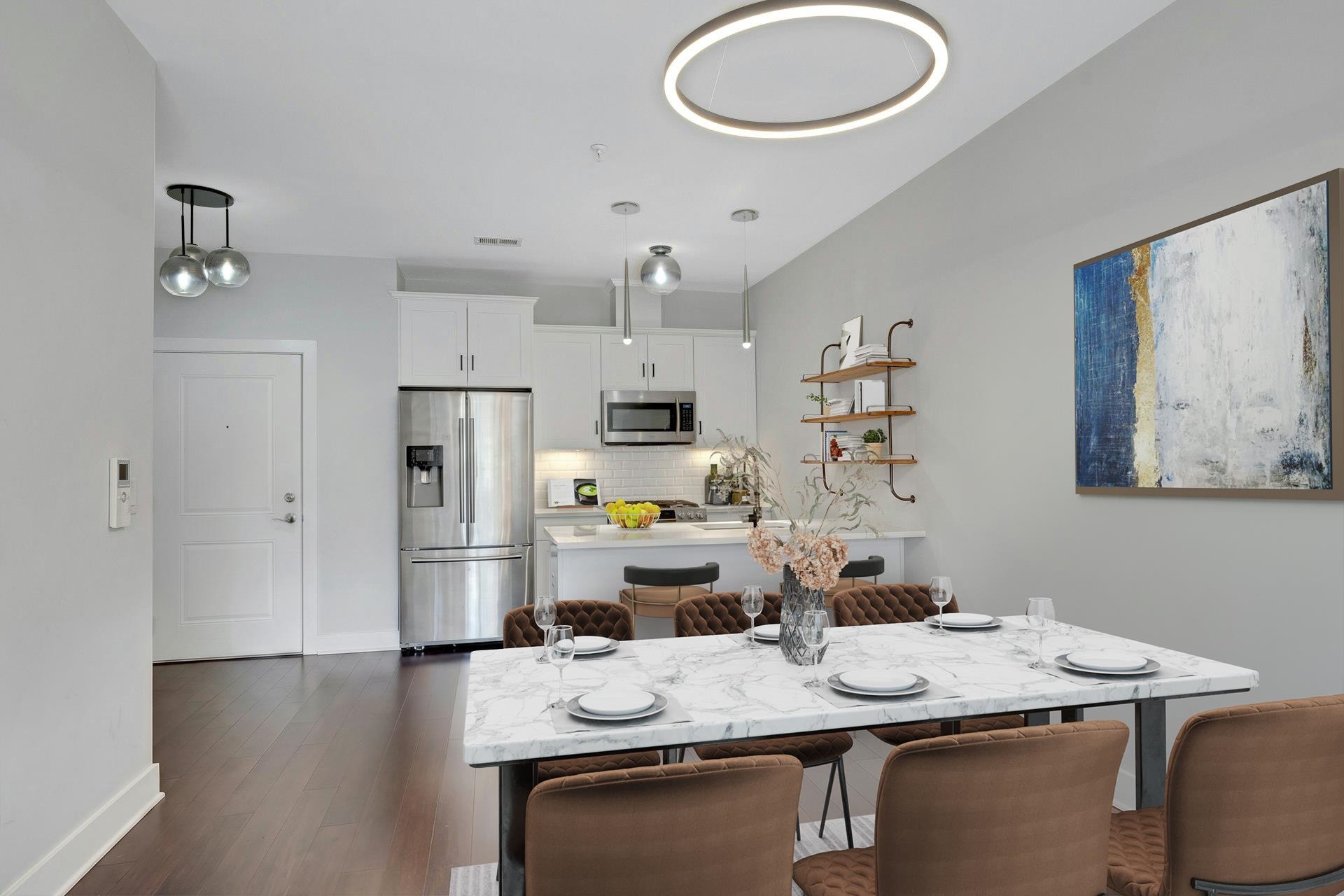 1901 SUMMIT AVE Unit: 205