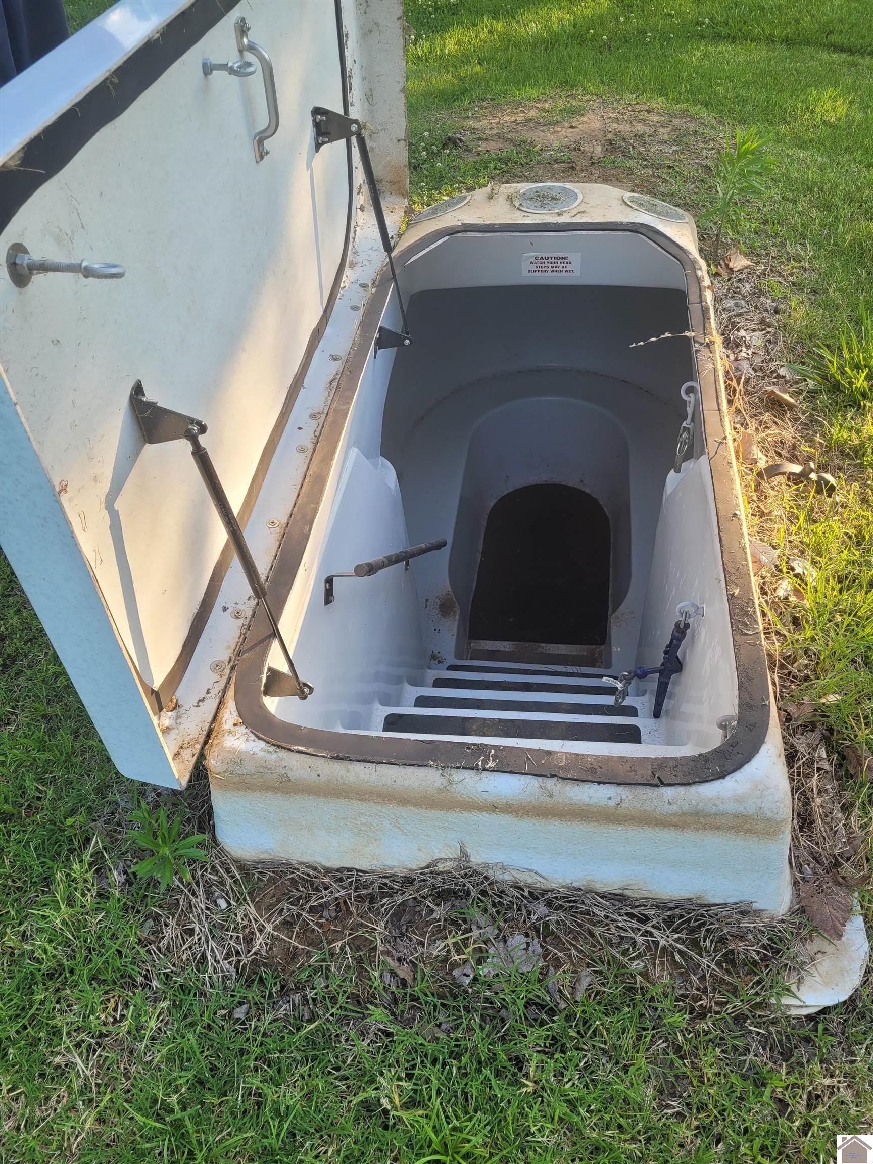 192 CR 1320 Unit: New Laketon Road