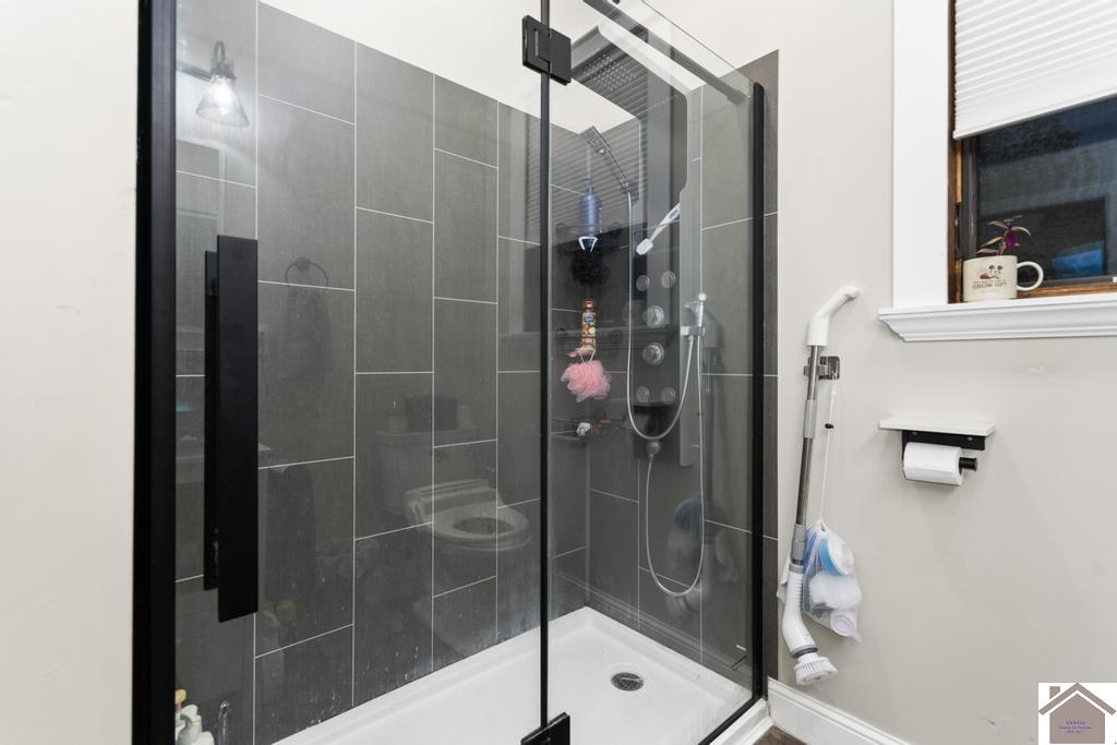 4900 Leonard Futrell RD