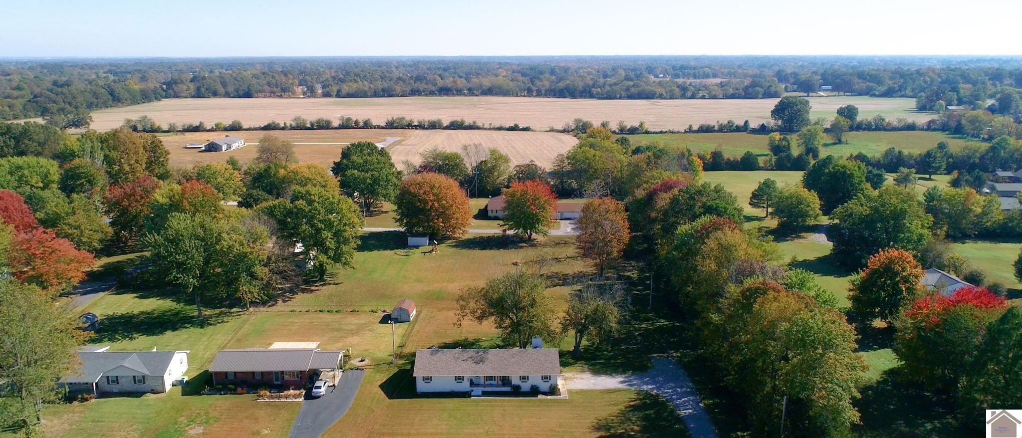 140 N County Line Rd