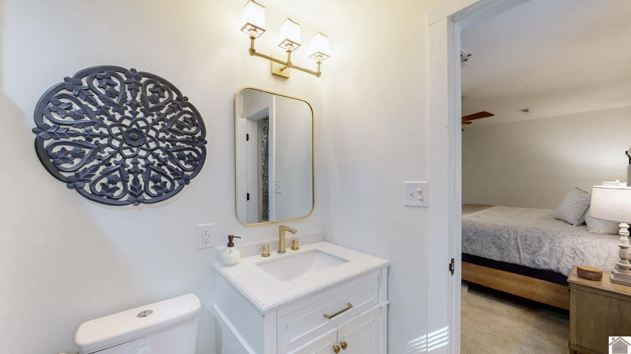 140 N County Line Rd