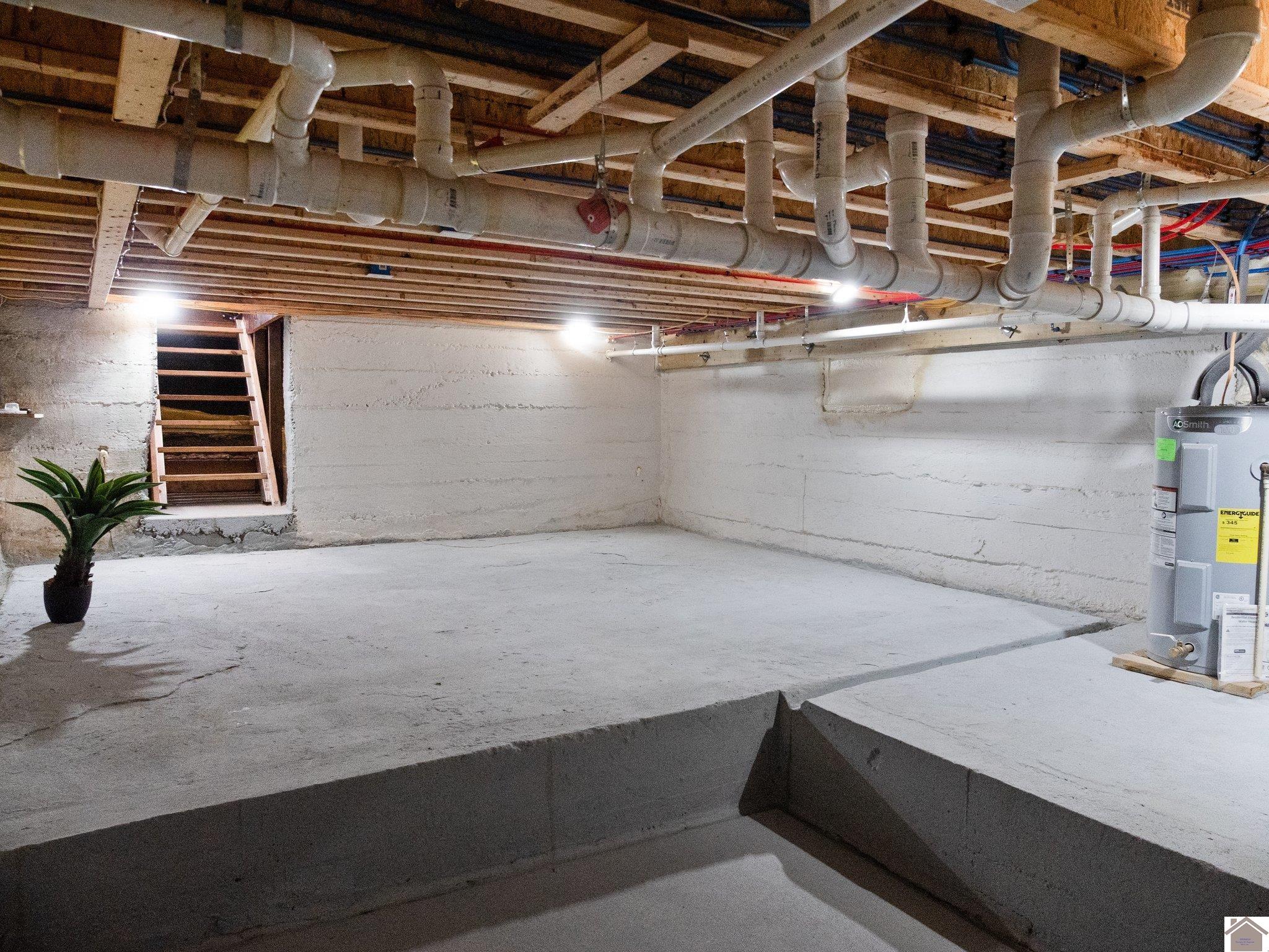 2700 Washington Street