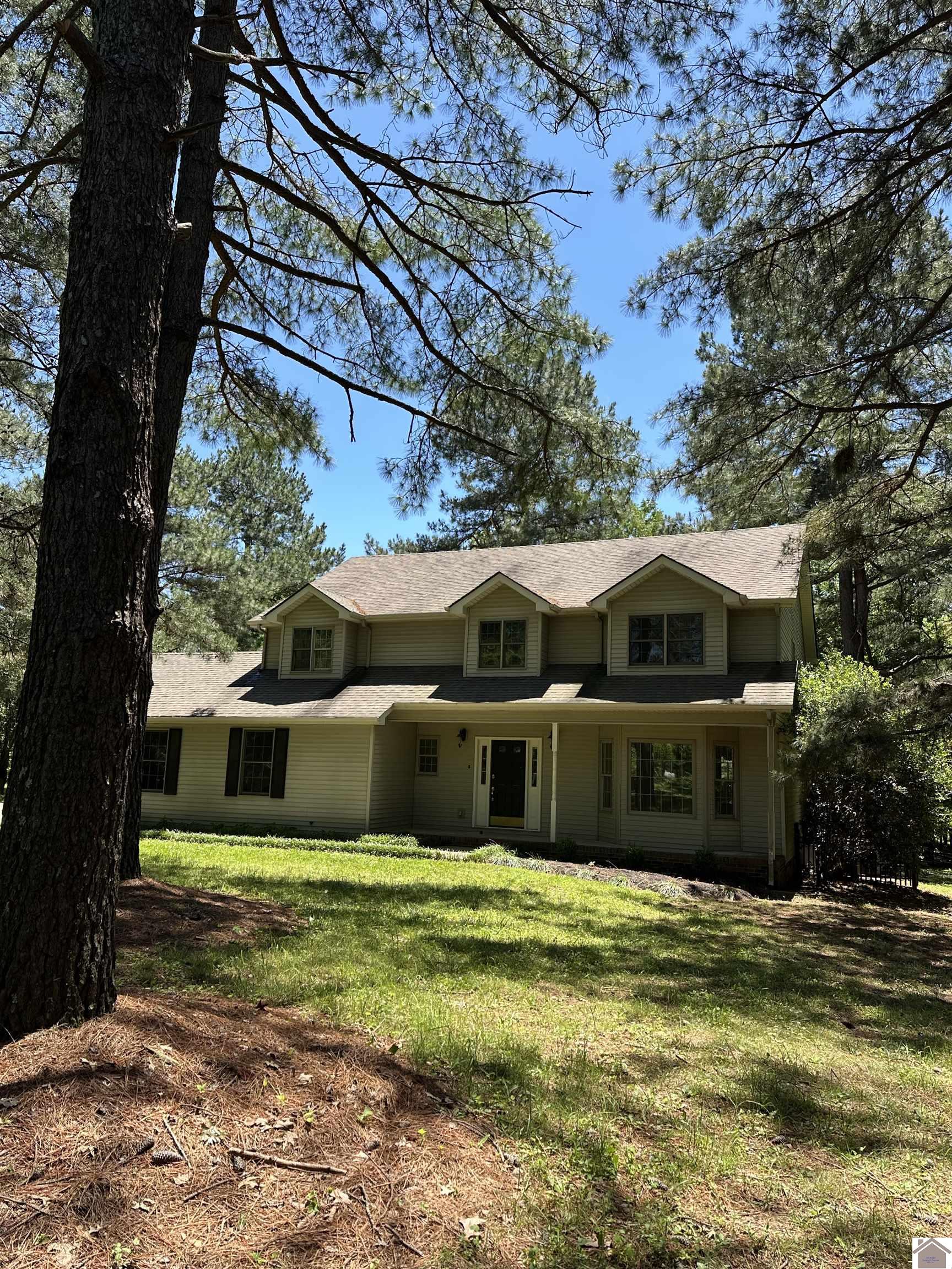 570 MASSAC CHURCH RD.