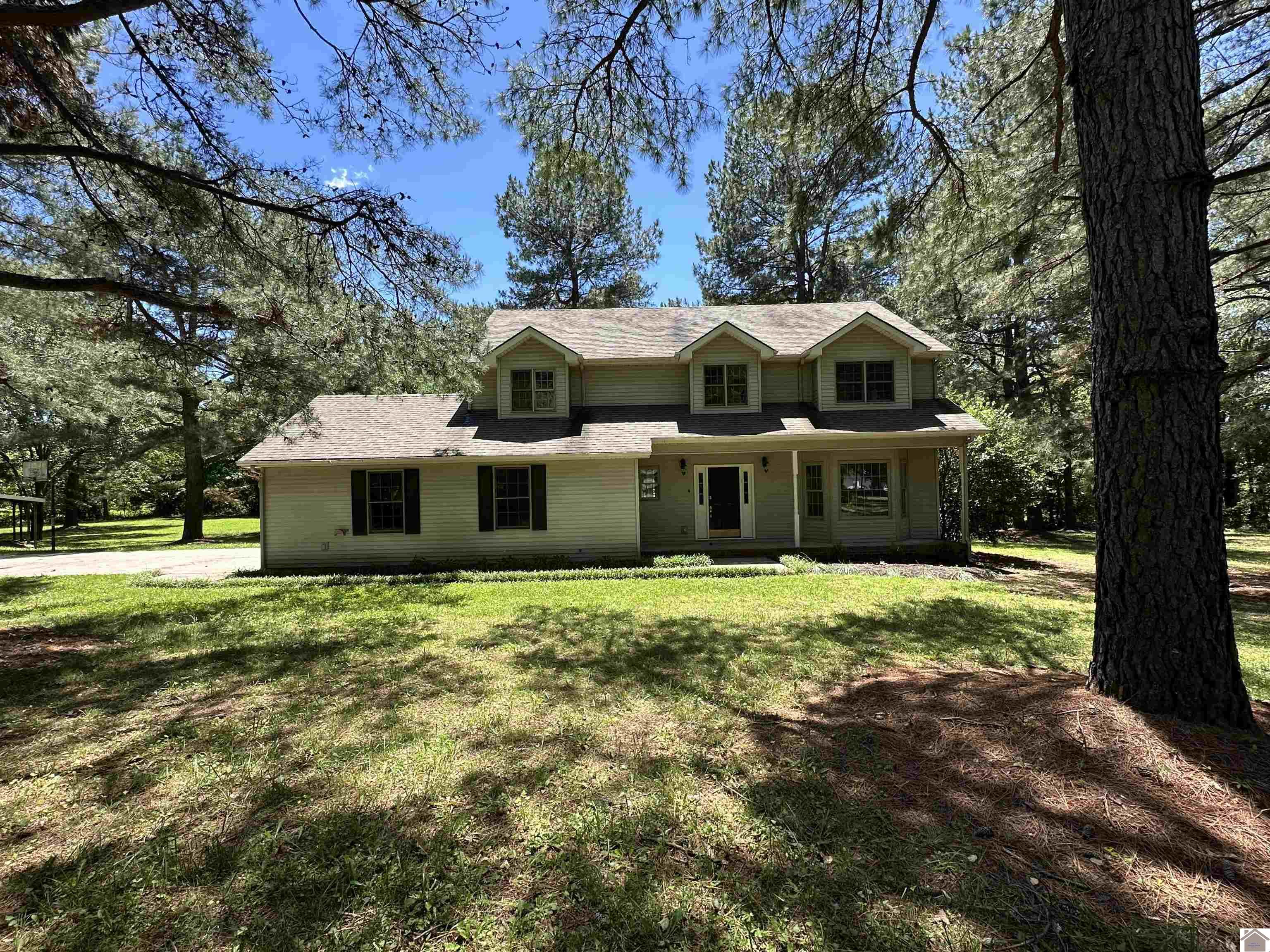 570 MASSAC CHURCH RD.