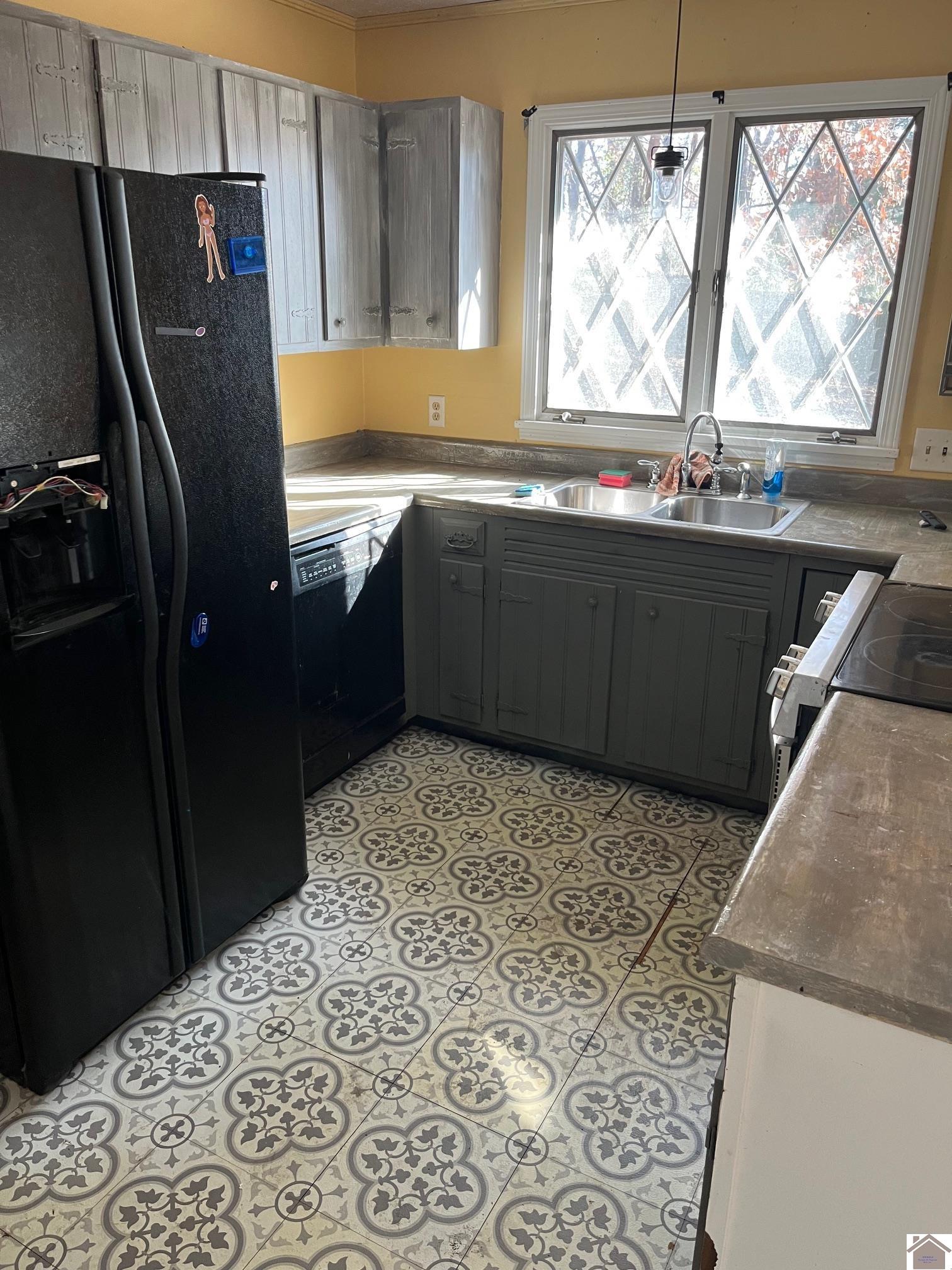 140 Rue Thierry Drive