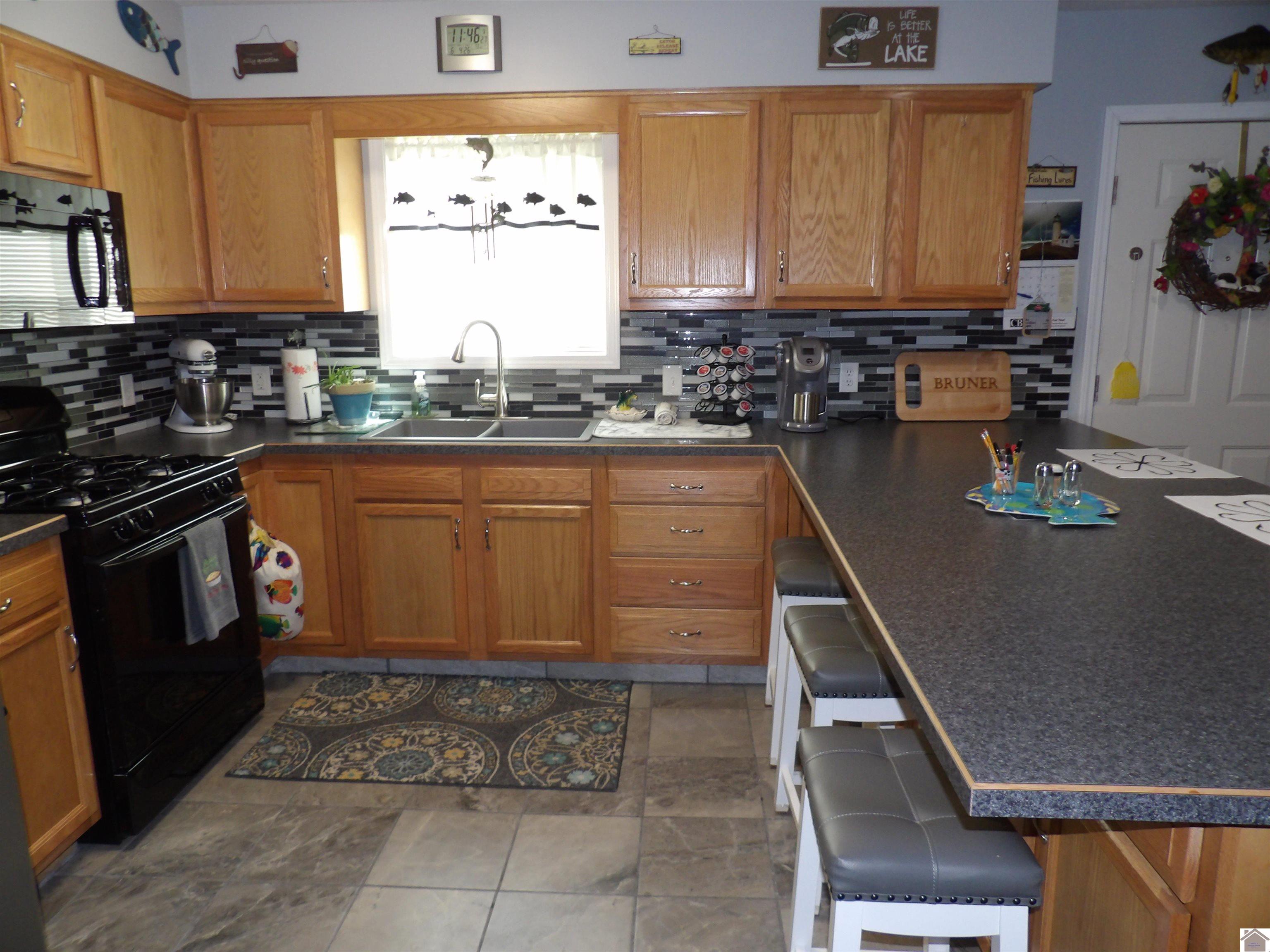 2185 Gilbertsville Hwy
