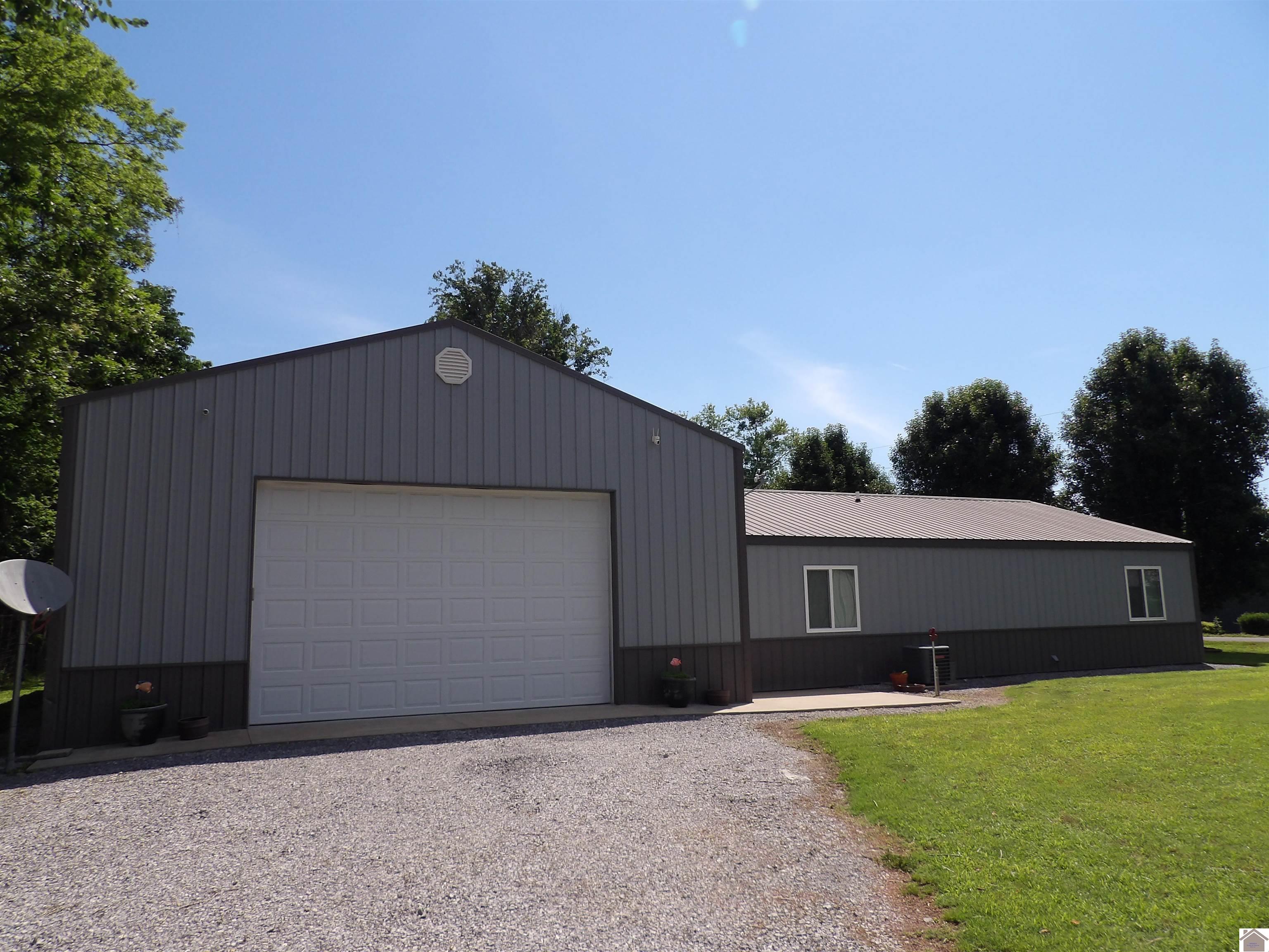 2185 Gilbertsville Hwy