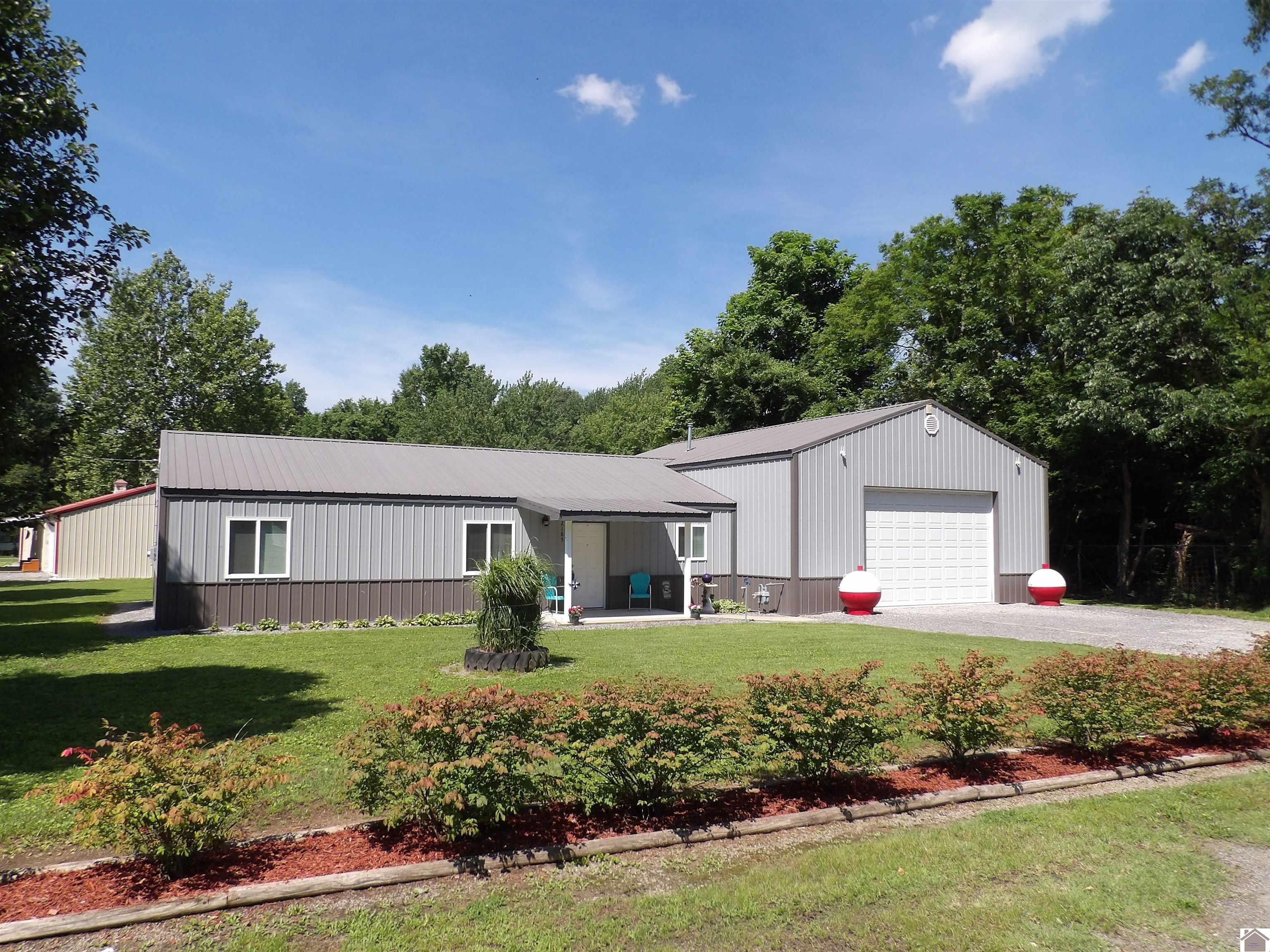 2185 Gilbertsville Hwy