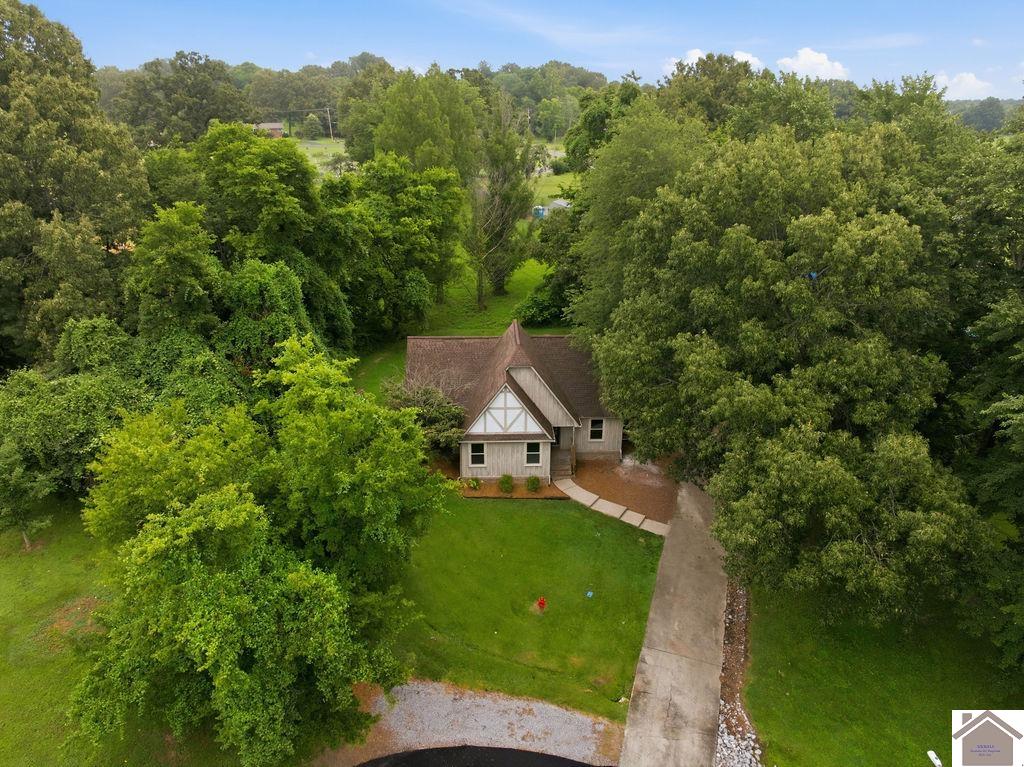 130 Azelia Cir