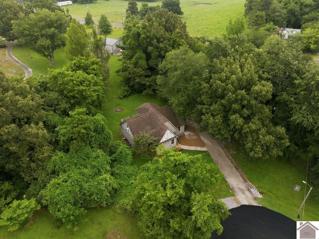 130 Azelia Cir