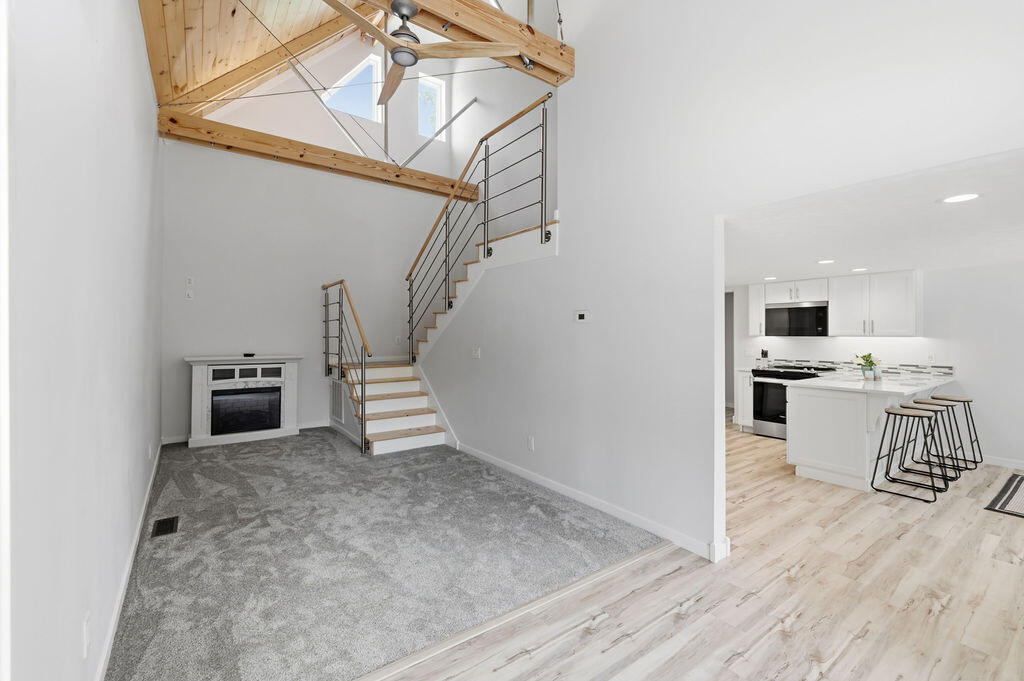 89 Pheasant Lane
