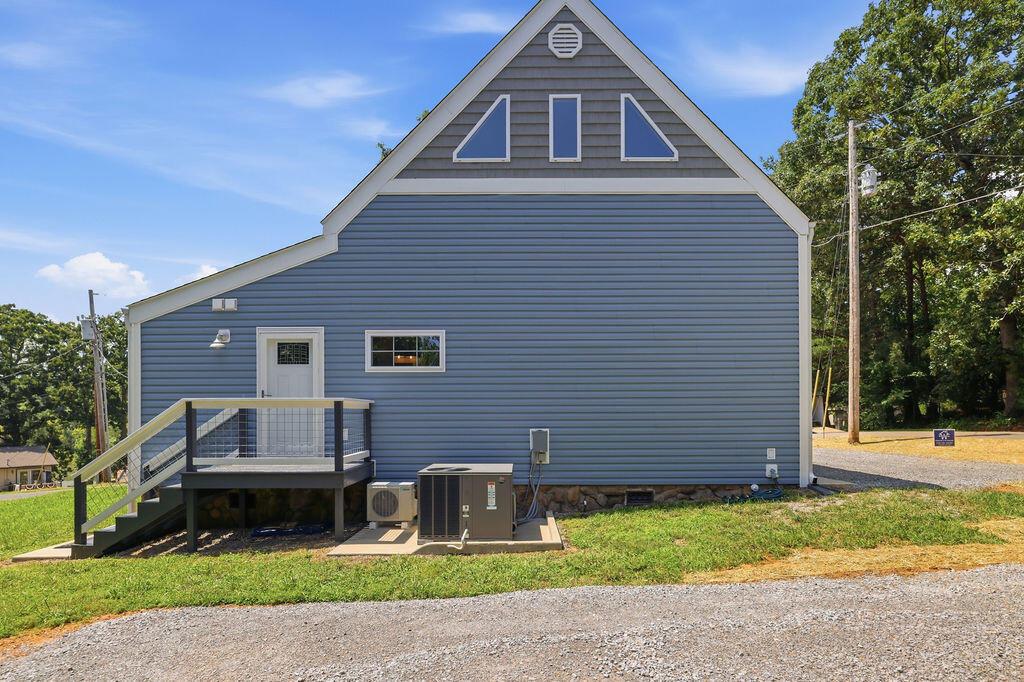 89 Pheasant Lane