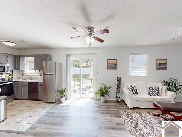 2065 Knob Hill Drive