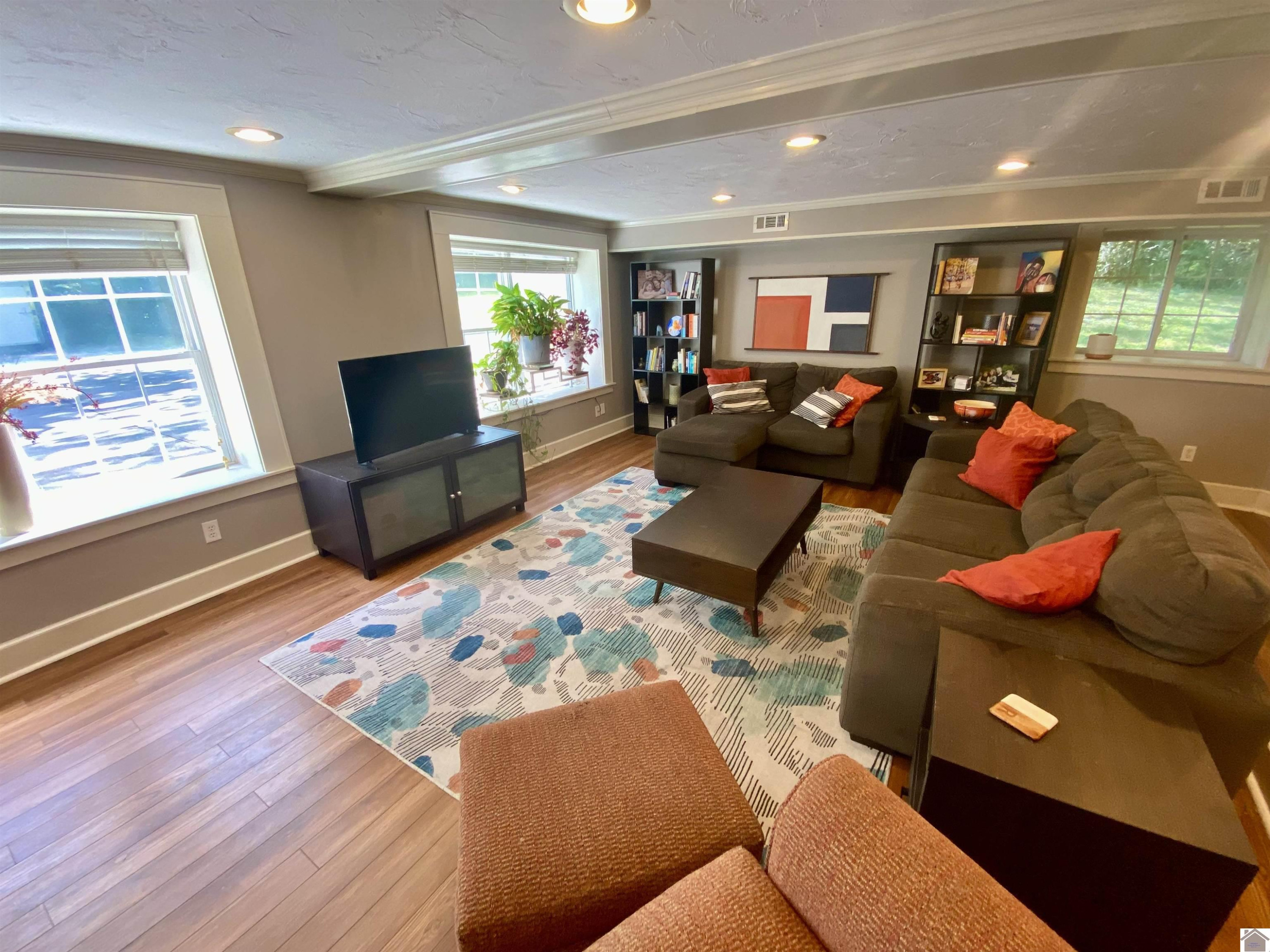 4135 Minnich Drive