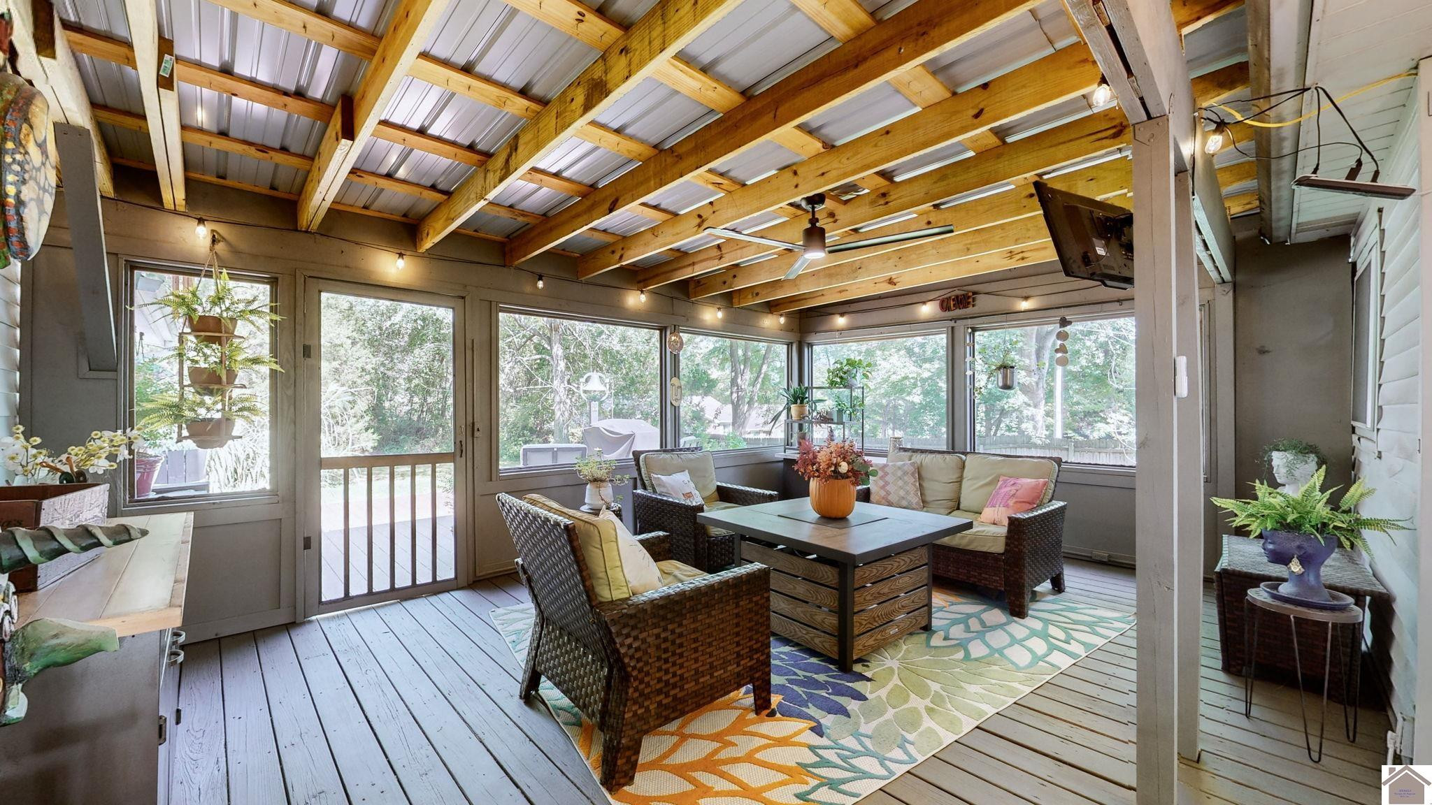4135 Minnich Drive