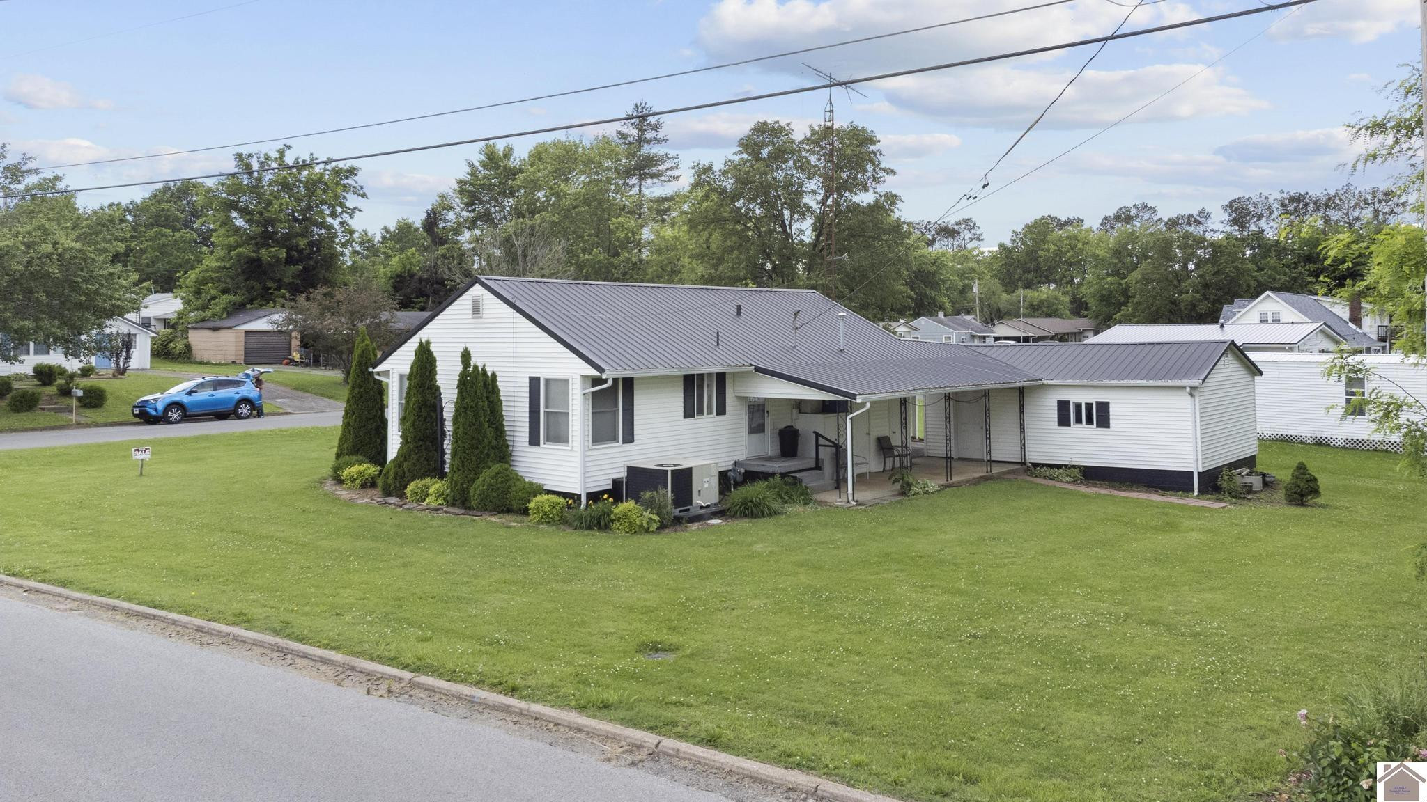 103 Leland Avenue