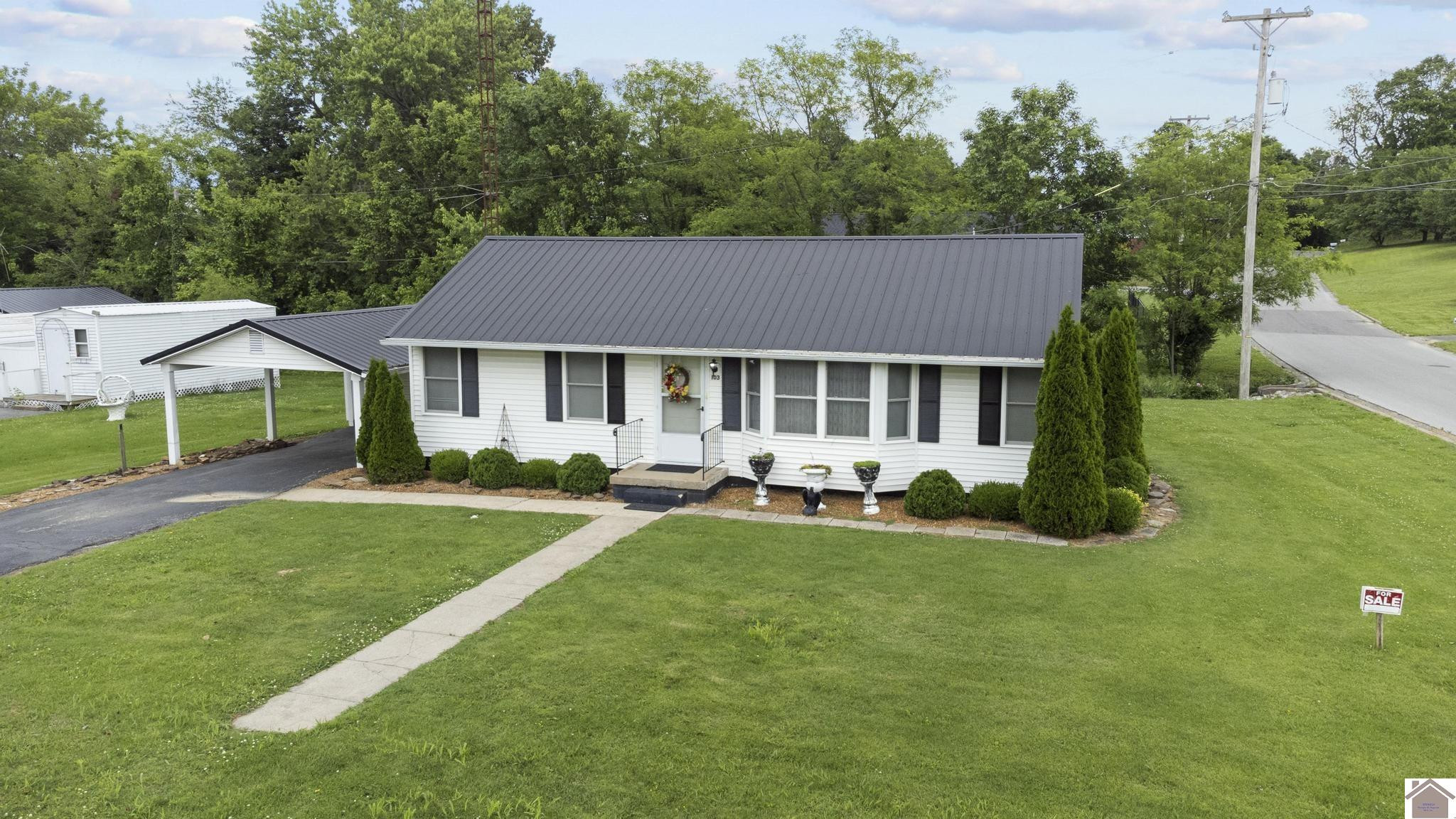 103 Leland Avenue