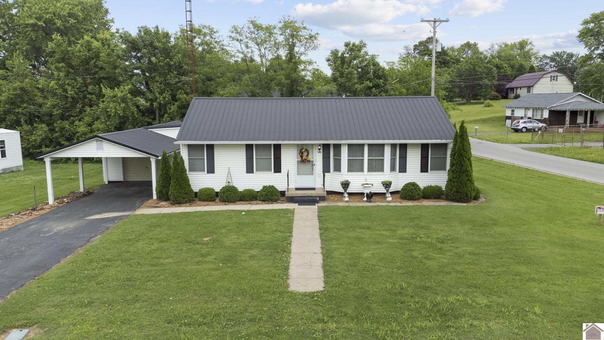 103 Leland Avenue