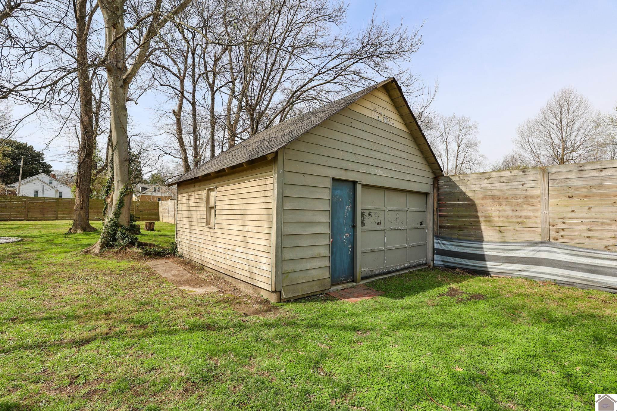 501 & 505 N 34th Street