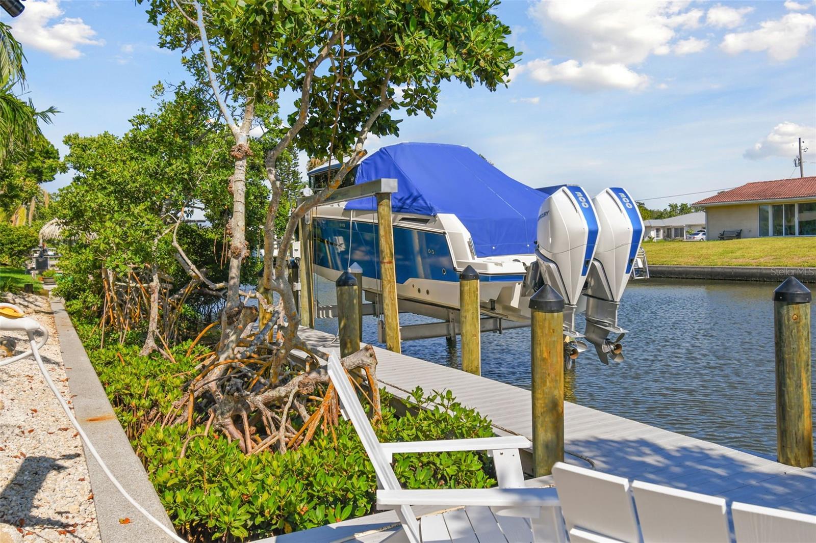 4343 POMPANO LN