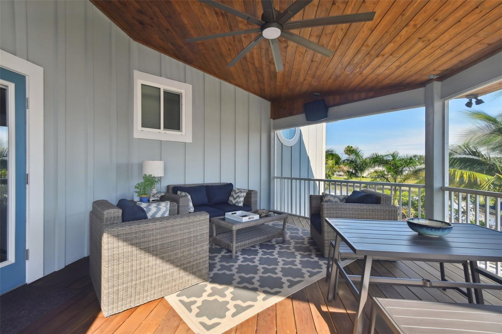 4343 POMPANO LN