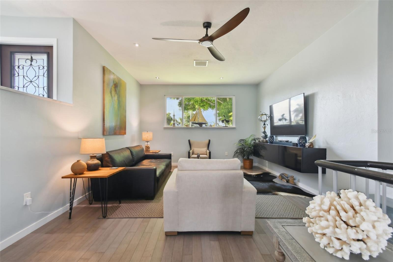 4343 POMPANO LN