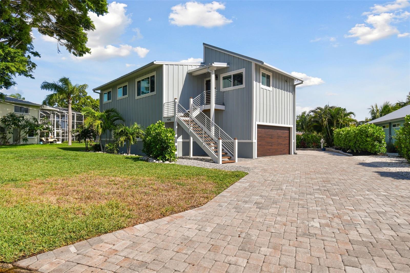 4343 POMPANO LN