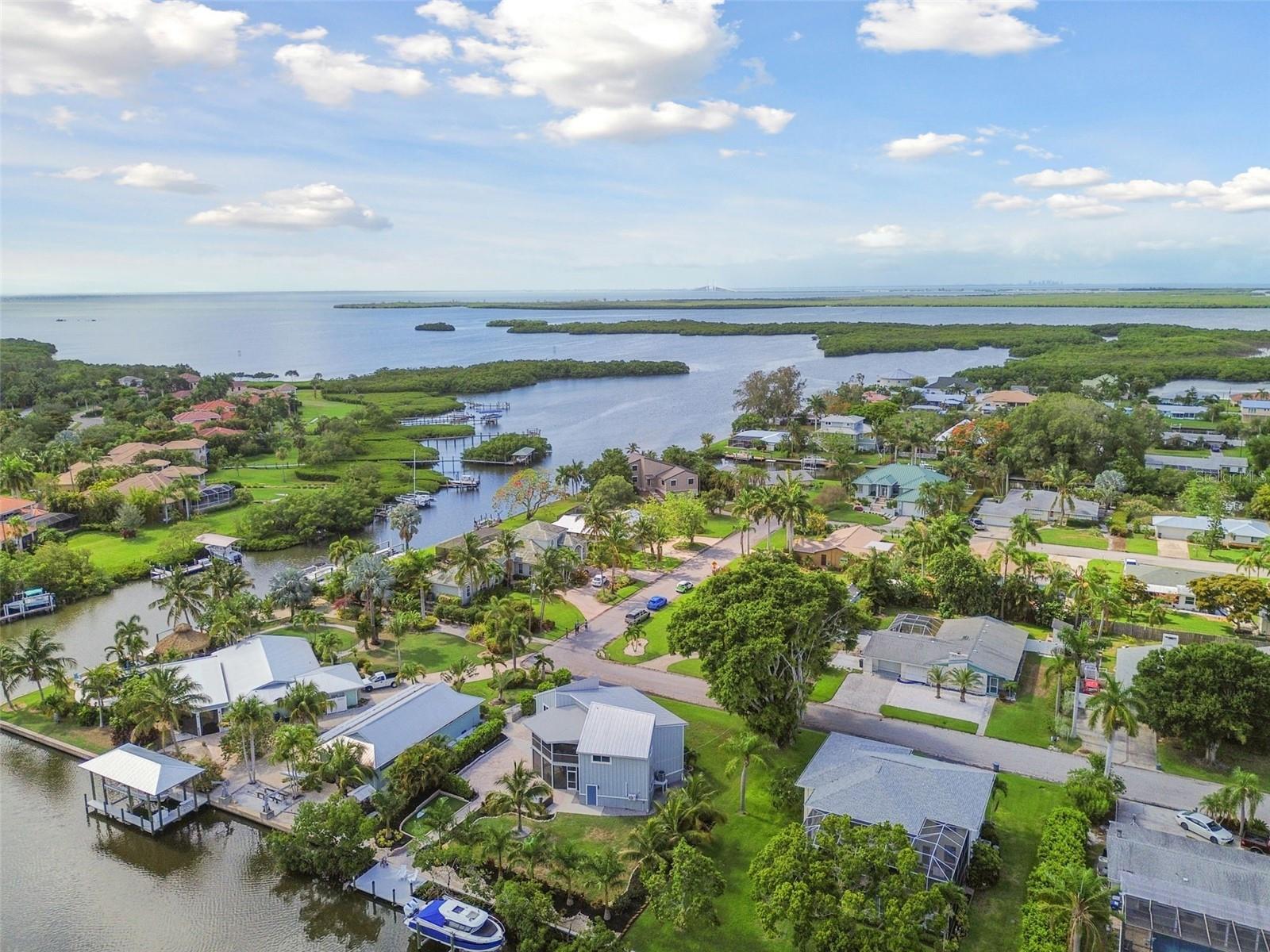 4343 POMPANO LN