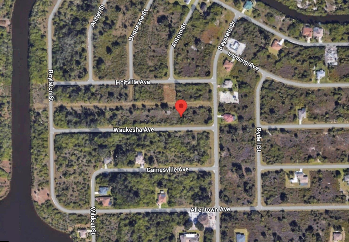 13336 WAUKESHA AVE