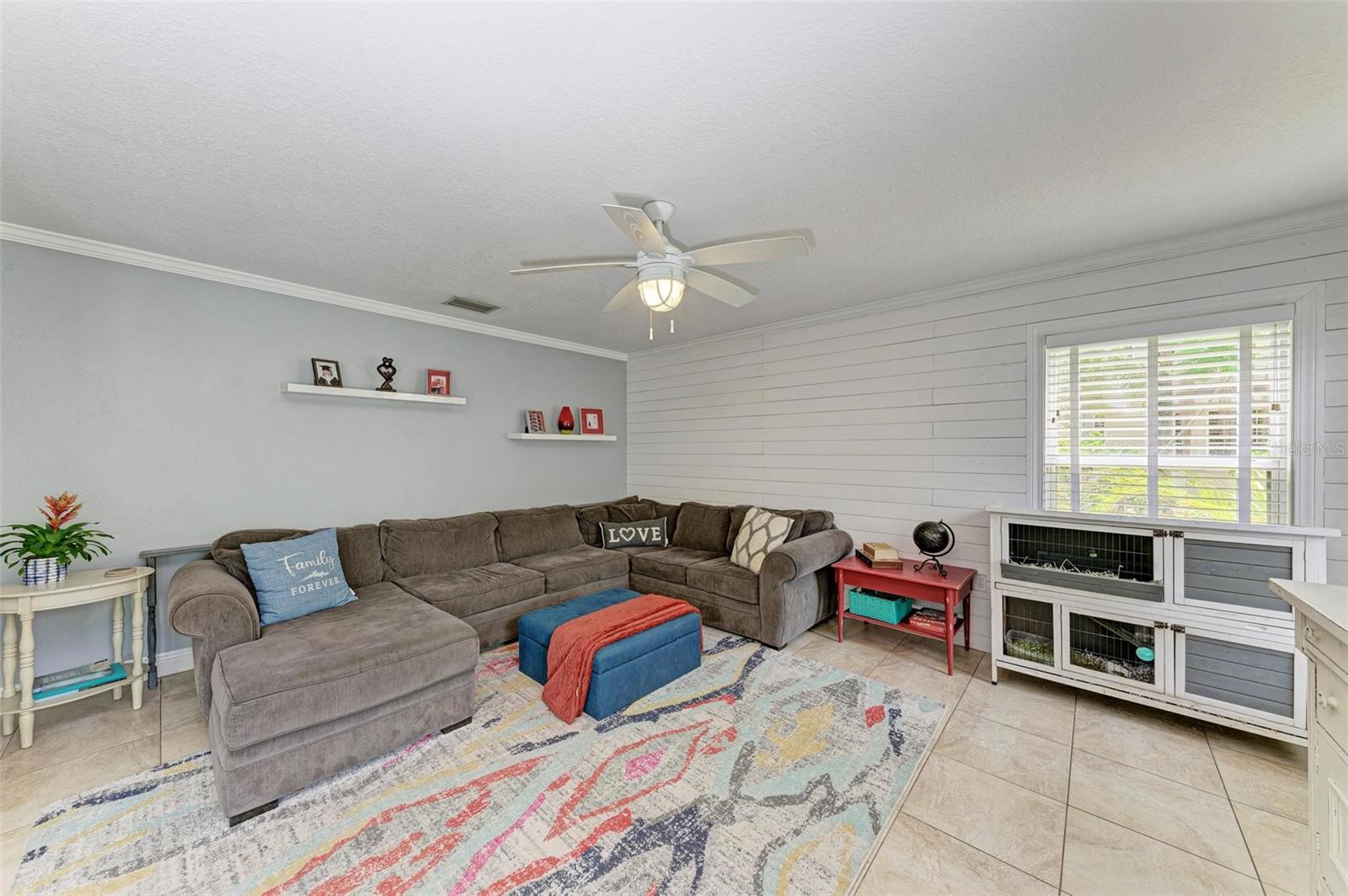 13610 2ND AVE NE