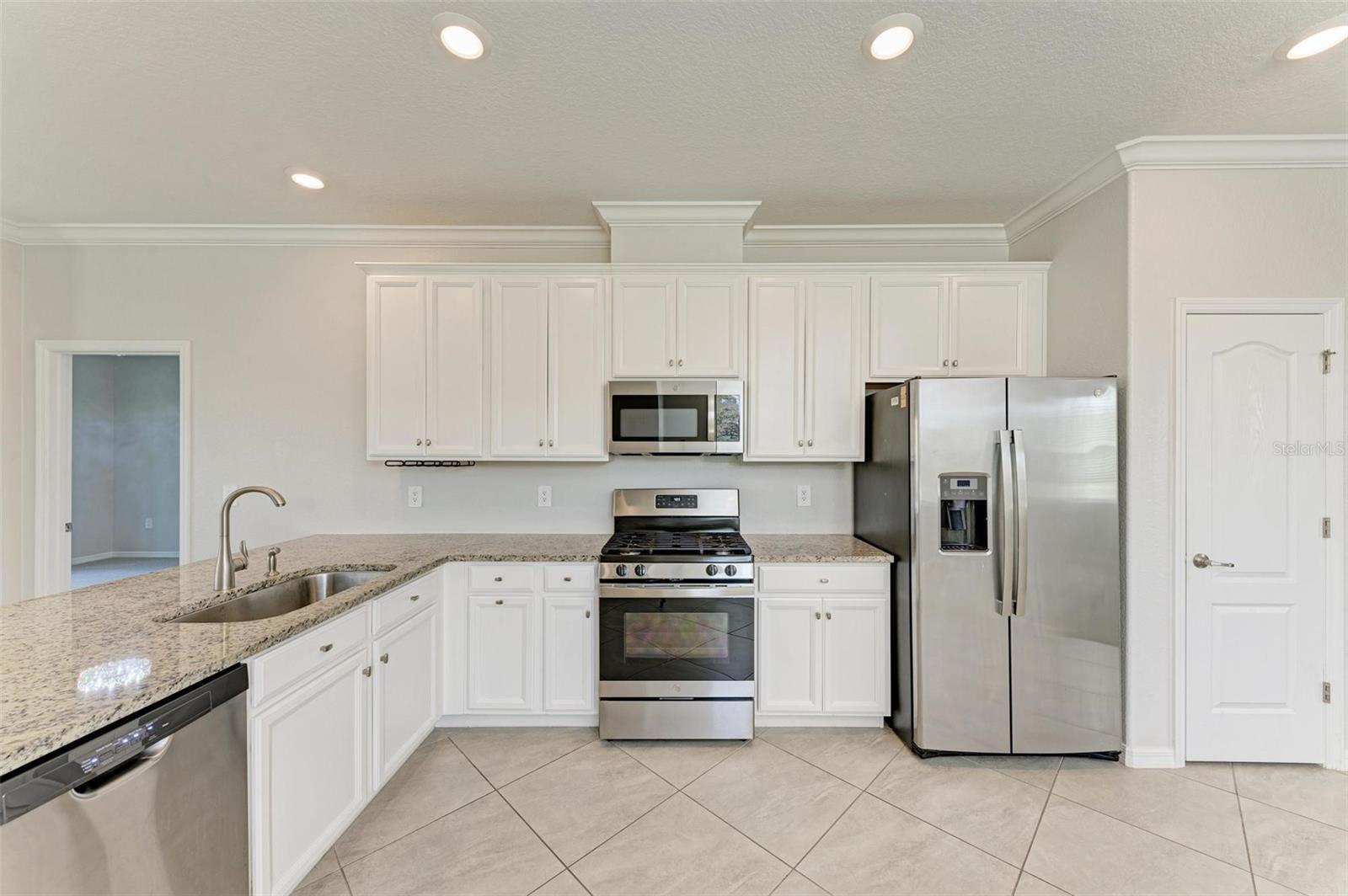 2324 SPRINGHAVEN LN