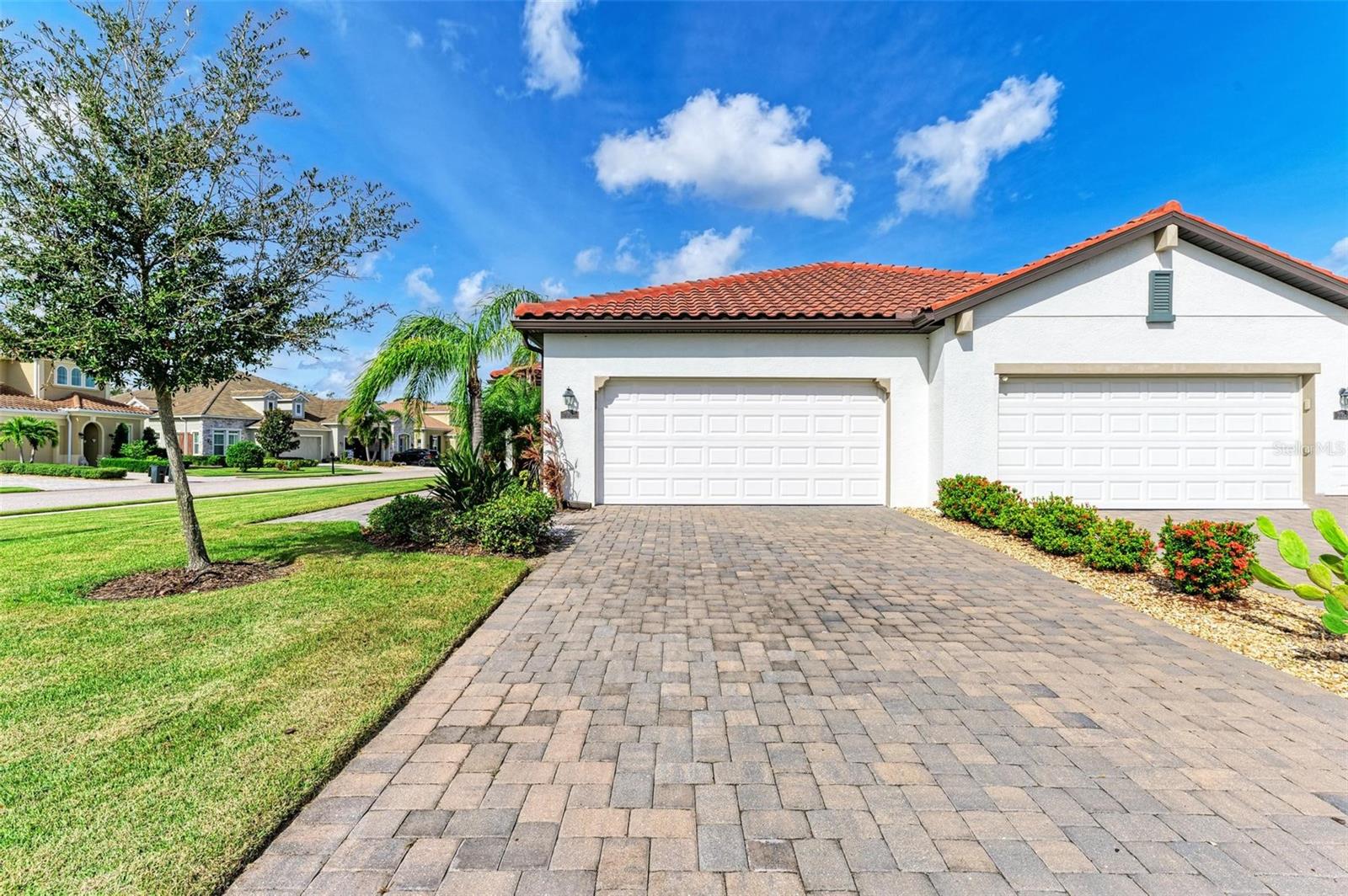 2324 SPRINGHAVEN LN