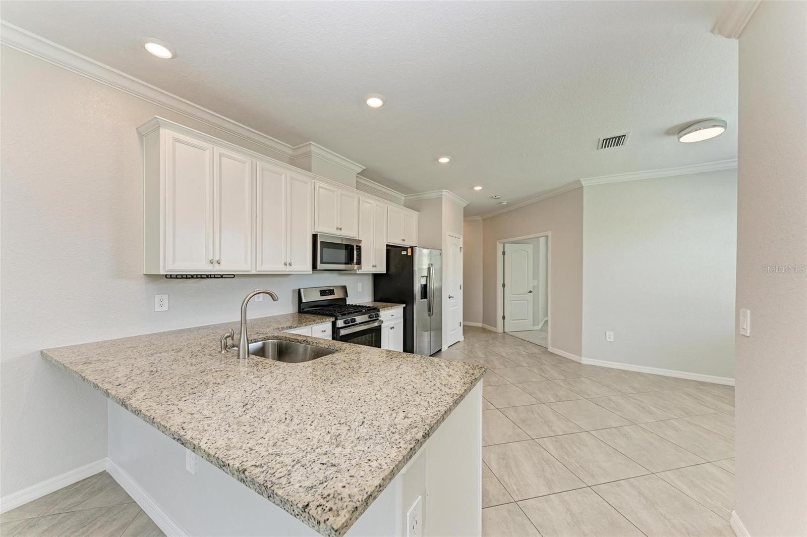 2324 SPRINGHAVEN LN