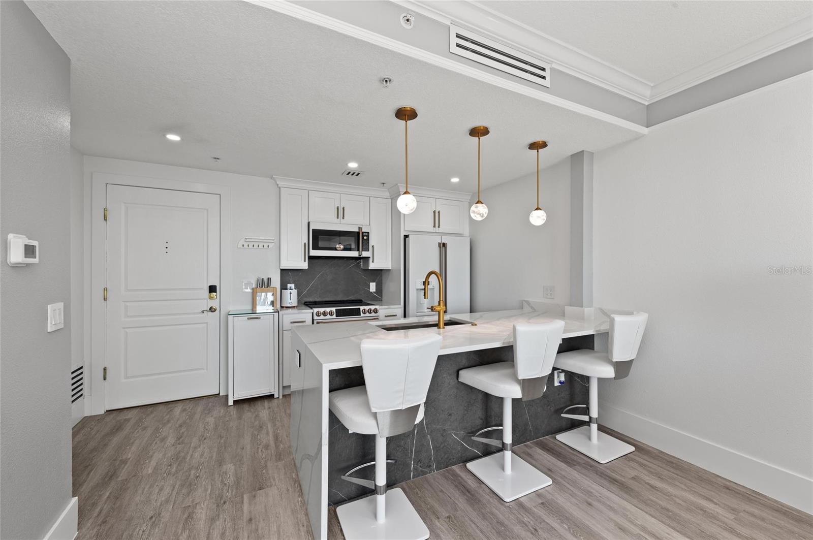 750 N TAMIAMI TRL #814