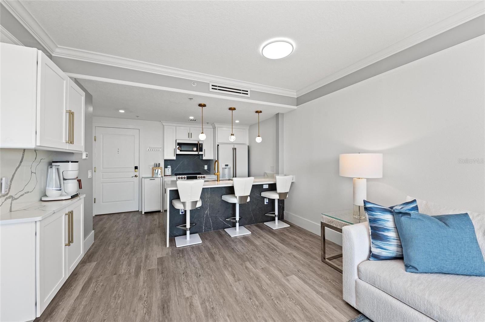 750 N TAMIAMI TRL #814