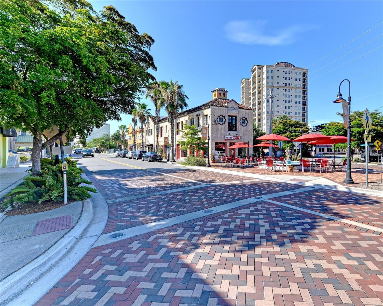 750 N TAMIAMI TRL #814