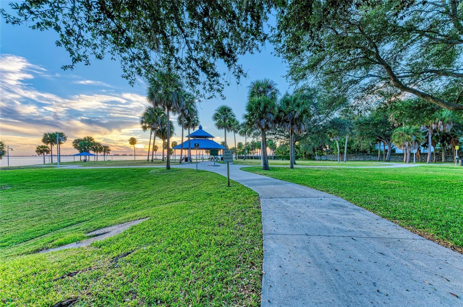 750 N TAMIAMI TRL #814