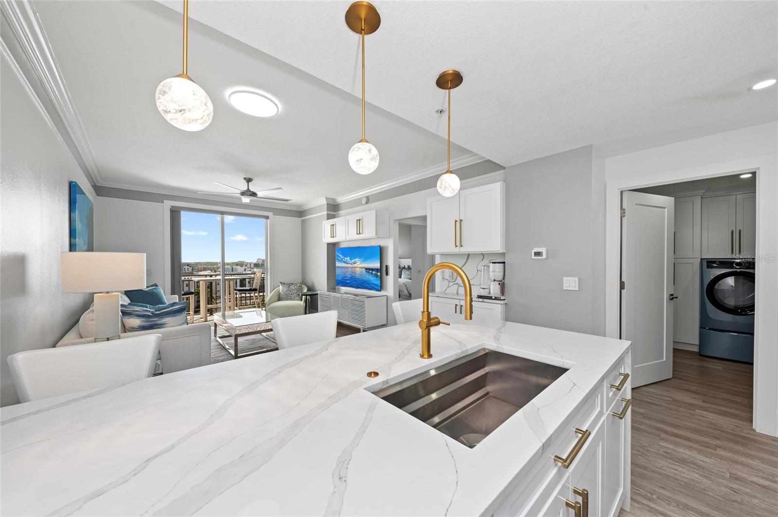750 N TAMIAMI TRL #814