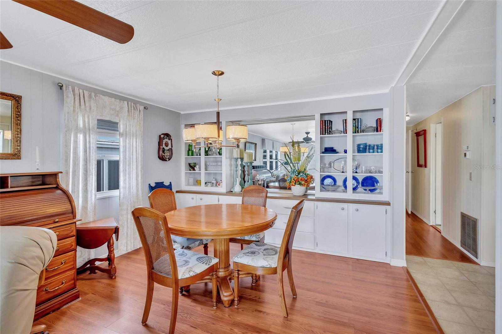 5619 BAYSHORE RD #211