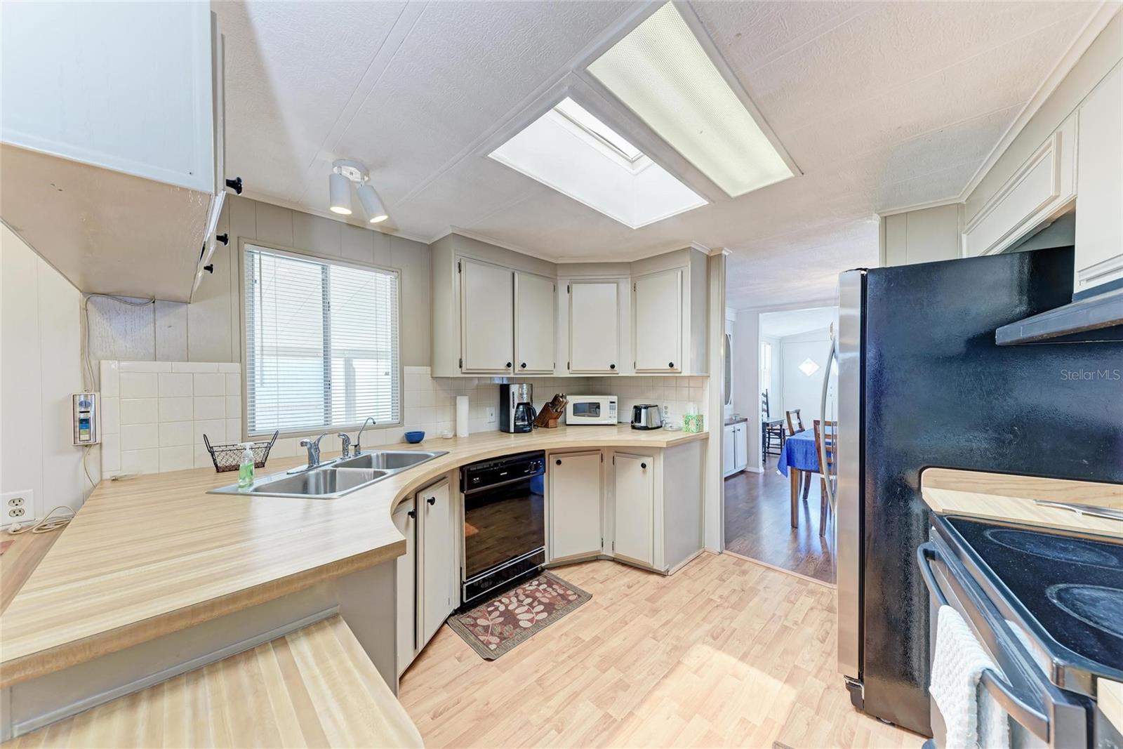 5619 BAYSHORE RD #164