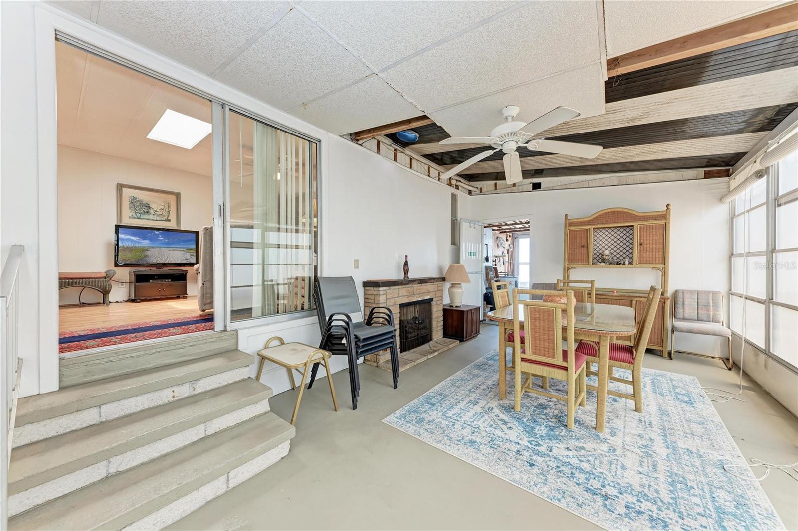 5619 BAYSHORE RD #164