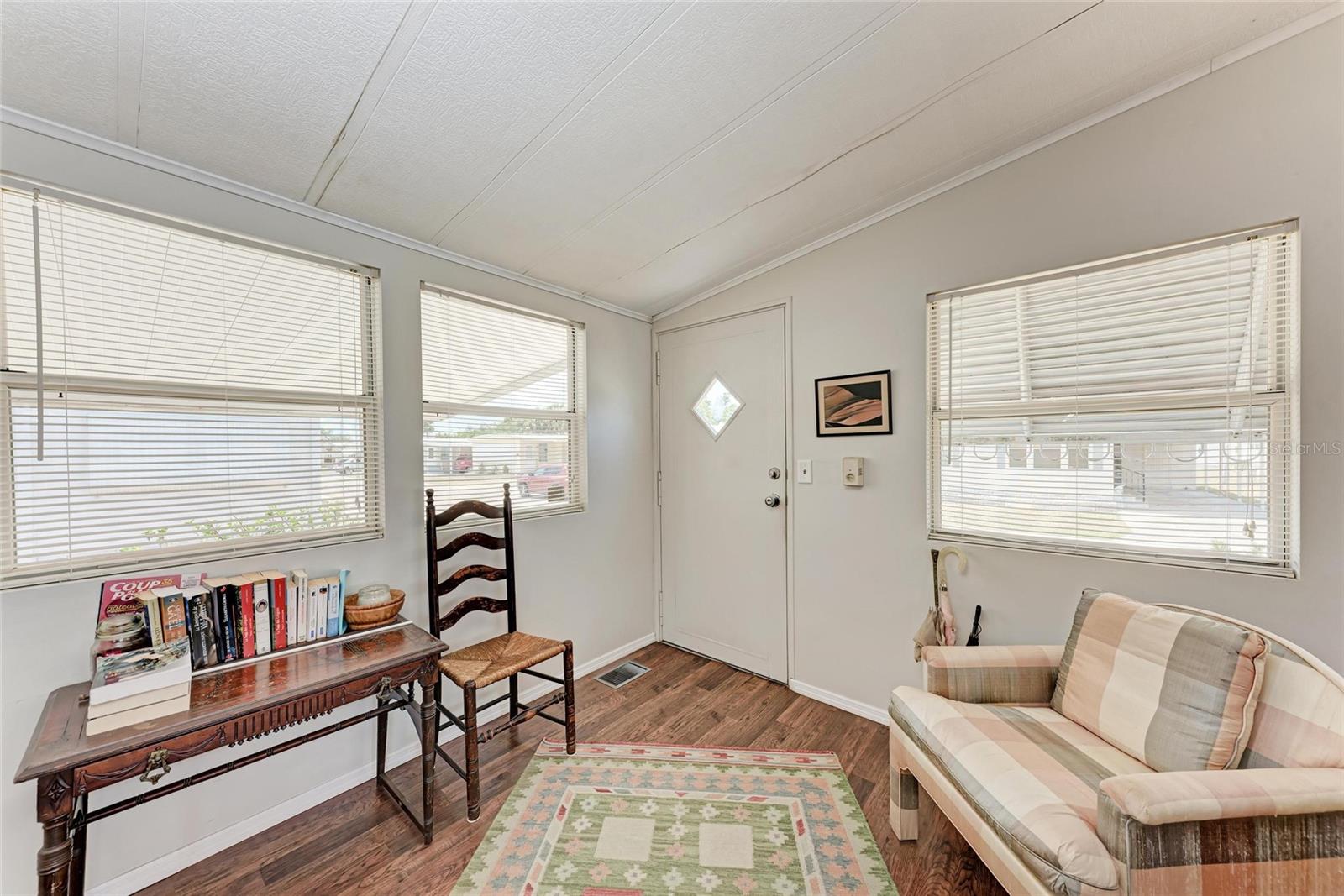 5619 BAYSHORE RD #164