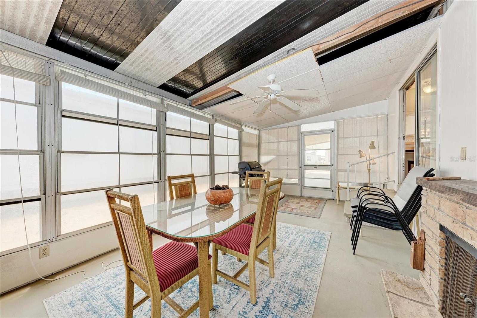 5619 BAYSHORE RD #164