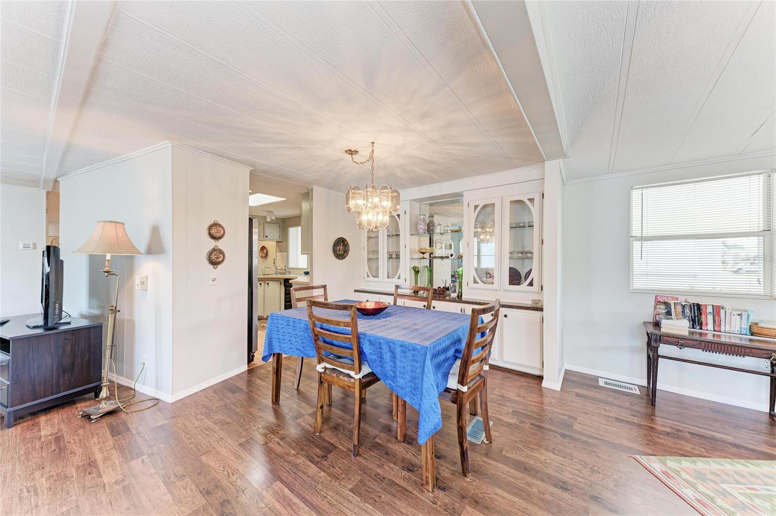 5619 BAYSHORE RD #164