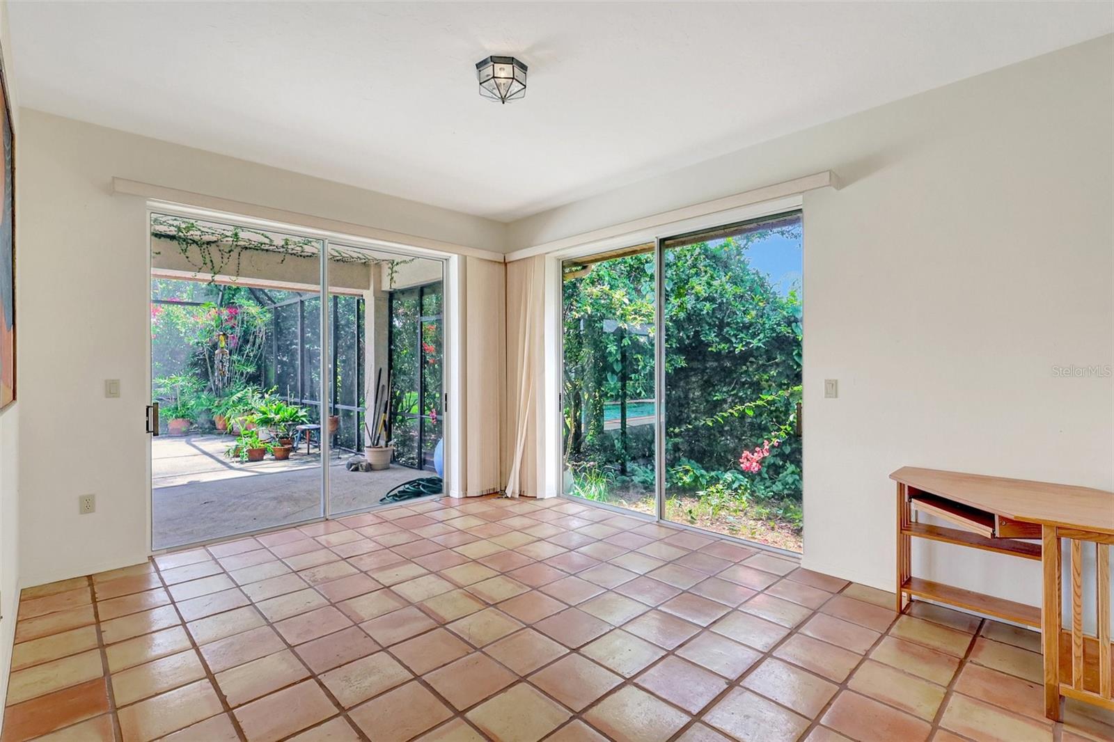 3388 HIGHLANDS BRIDGE RD