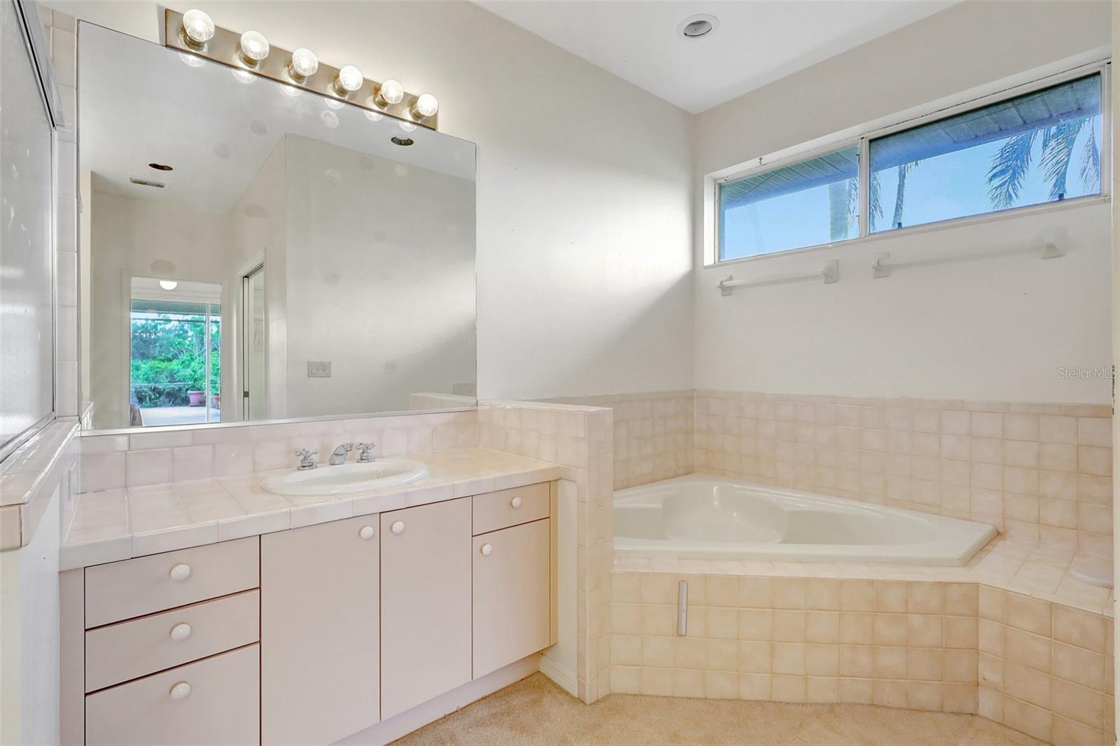 3388 HIGHLANDS BRIDGE RD