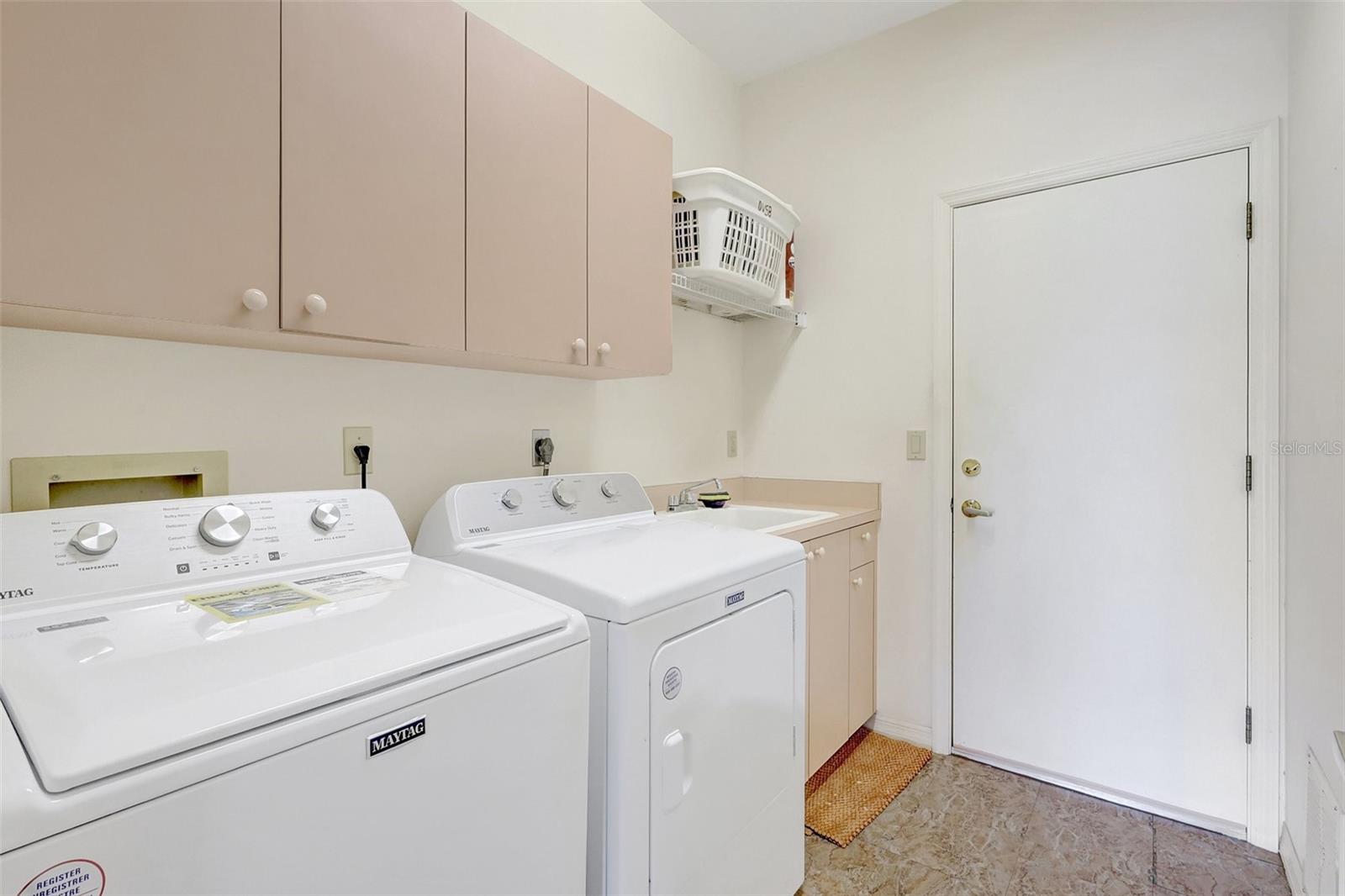 3388 HIGHLANDS BRIDGE RD