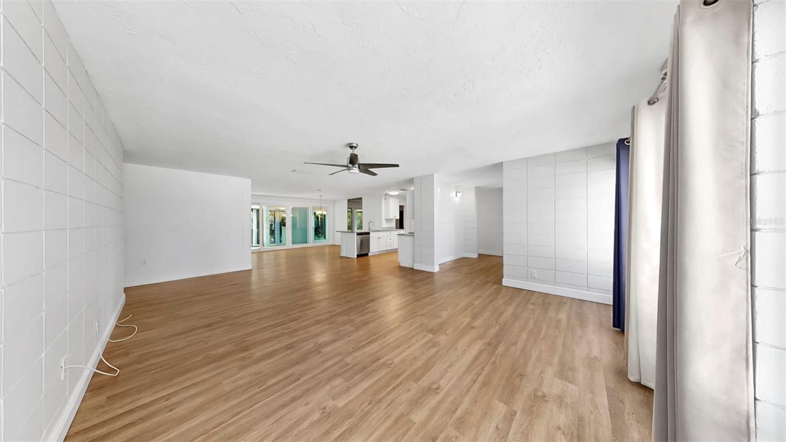 4455 EMERALD RIDGE DR